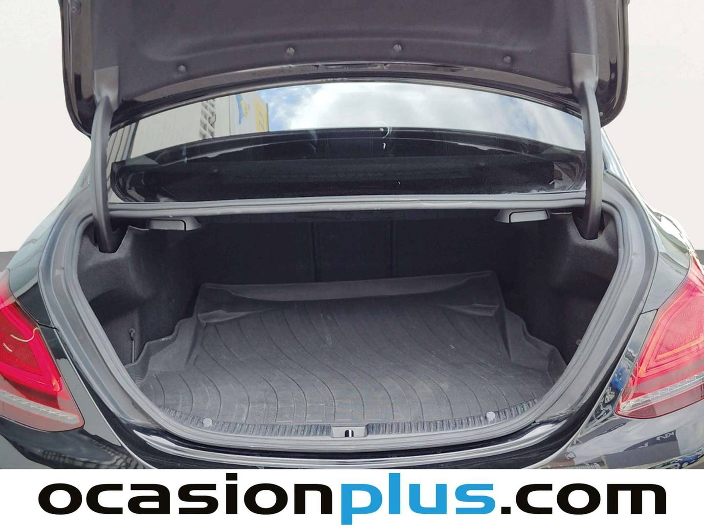 Fotos maletero Mercedes Clase C Mercedes Clase C 220 d  (194 CV) Pack AMG