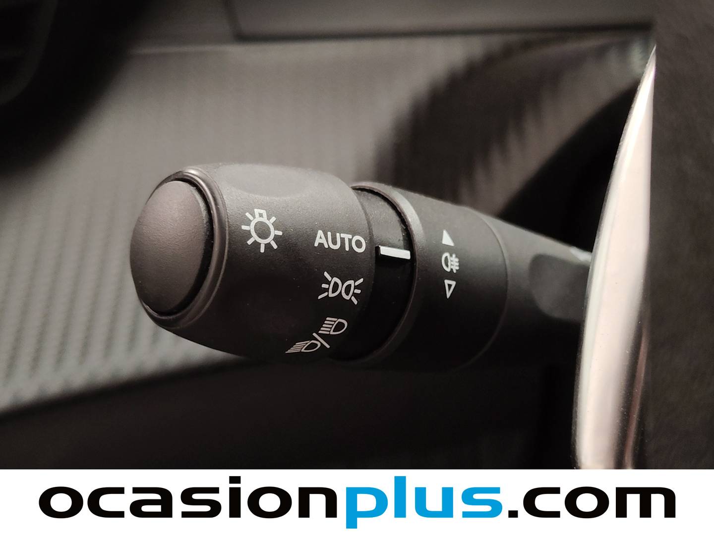 Peugeot 2008 Peugeot 2008 BlueHDi 130 S&S Allure EAT8 (130 CV) de ocasión