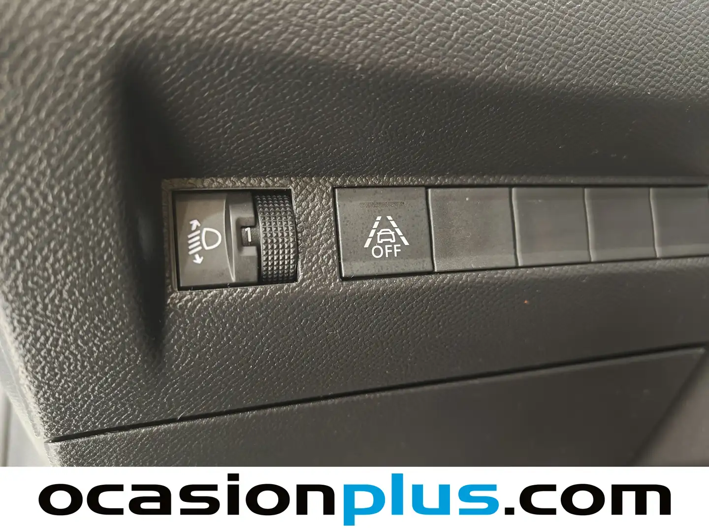 Foto Peugeot 208 Peugeot 208 PureTech 100 Allure (100 CV)