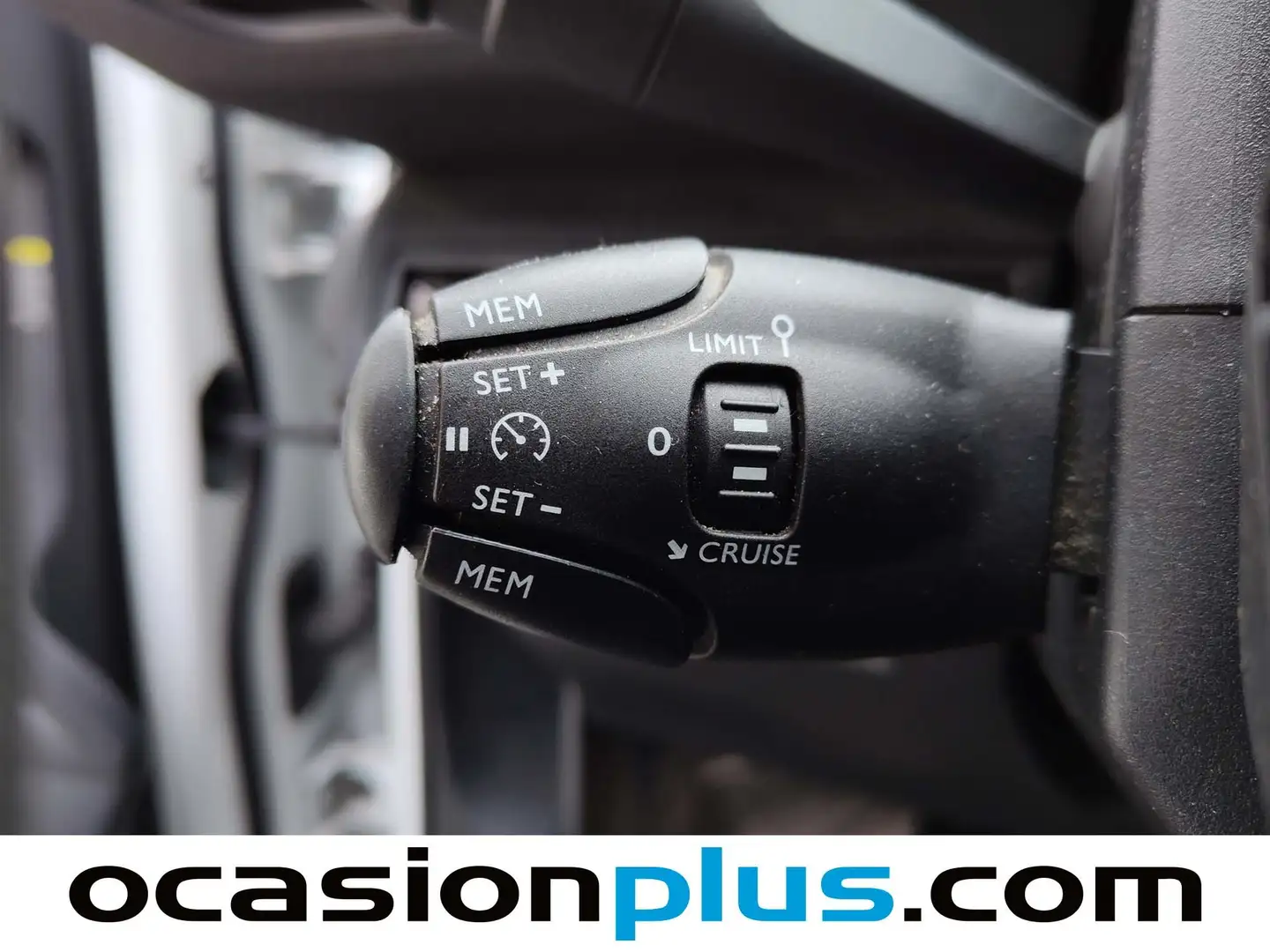 Foto Peugeot 3008 Peugeot 3008 BlueHDI 130 S&S Allure (130 CV)