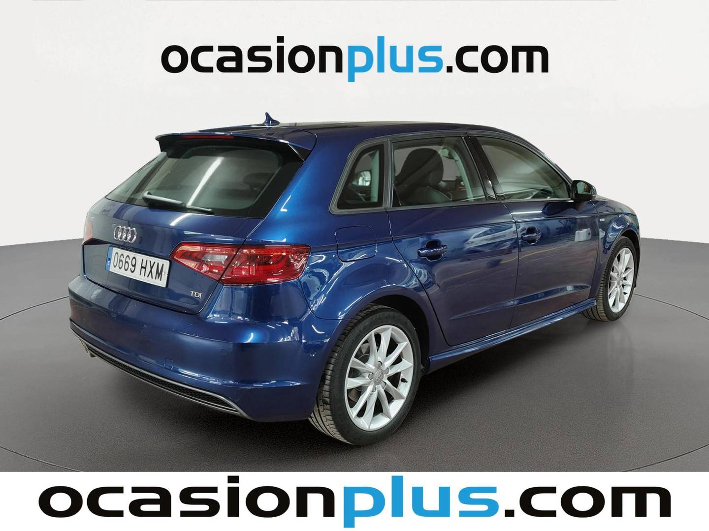 Foto trasera Audi A3 Audi A3 Sportback Attracted 2.0 TDI (150 CV) S tronic derecha