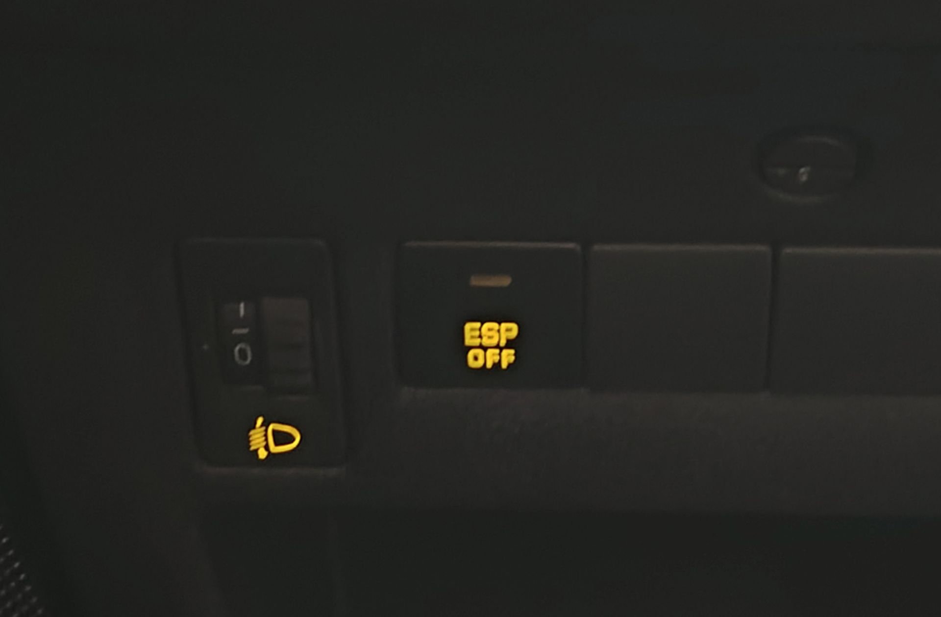 Citroën C4 1.6 HDi VTR Plus - foto 20