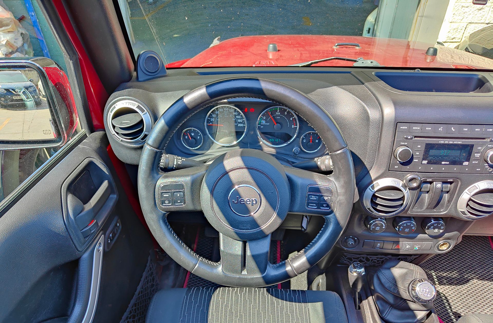 Jeep Wrangler 2.8 CRD Sahara - foto 19