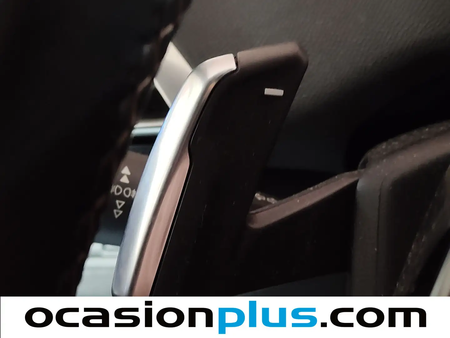 Foto Peugeot 3008 Peugeot 3008 BlueHDI 130 S&S GT Line EAT8 (130 CV)