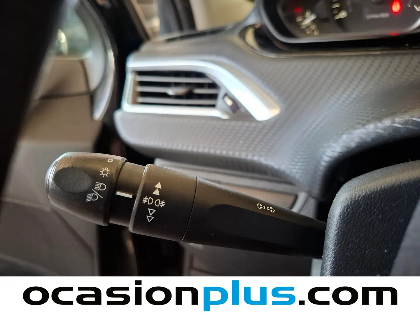 Foto Peugeot 2008 Peugeot 2008 PureTech 82 Style (82 CV)