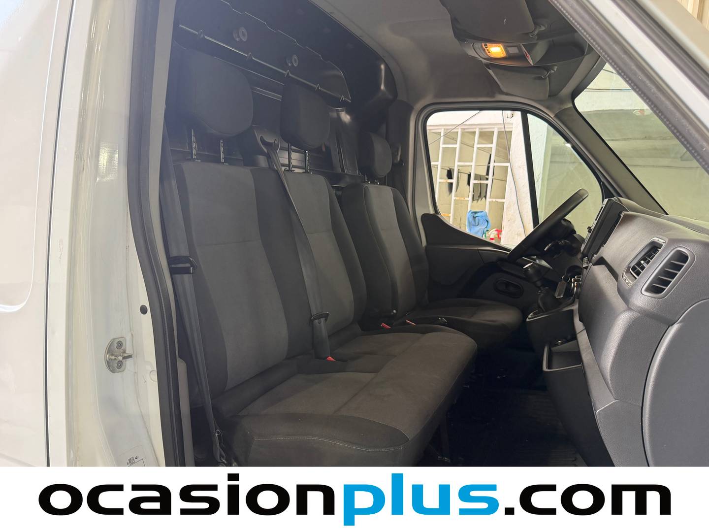 Fotos maletero Renault Master RENAULT Master Furgón T L3H2 3500 Bl dCi (135CV)