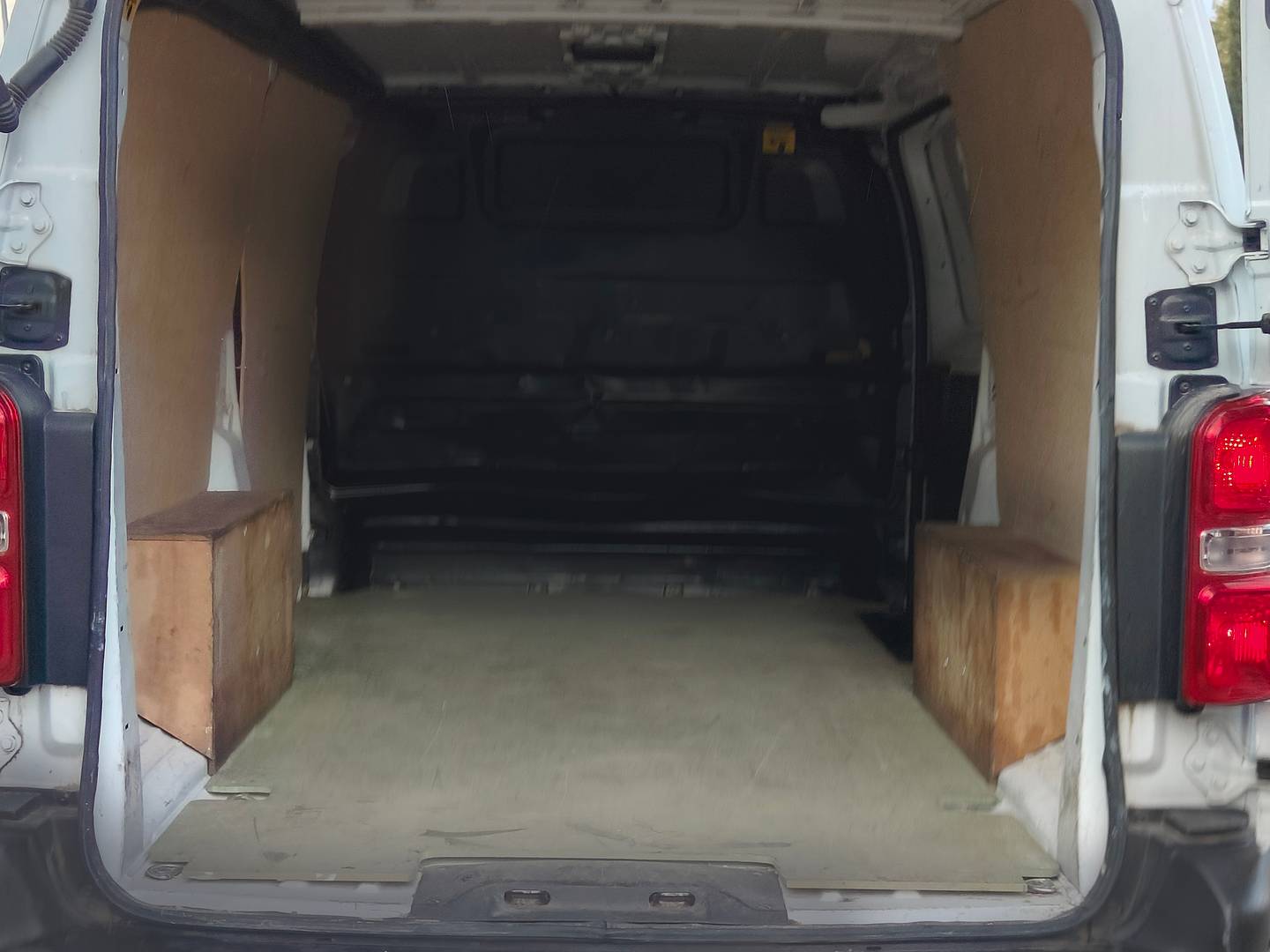 Foto asientos delanteros Citroën Jumpy Citroën Jumpy Furgon BlueHDi 100 Talla XL (102 CV)