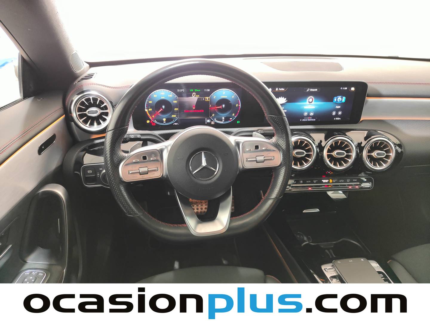 Foto Mercedes CLA Mercedes-Benz CLA Shooting Brake Shooting Brake 220 d (190 CV) Pack AMG