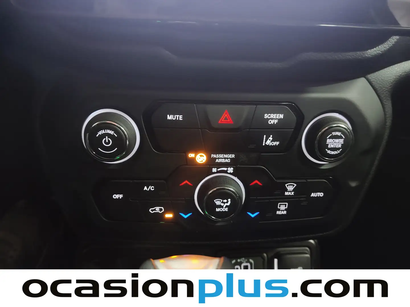 Foto Jeep Renegade Jeep Renegade eHybrid 1.5 Altitude DCT (130 CV)