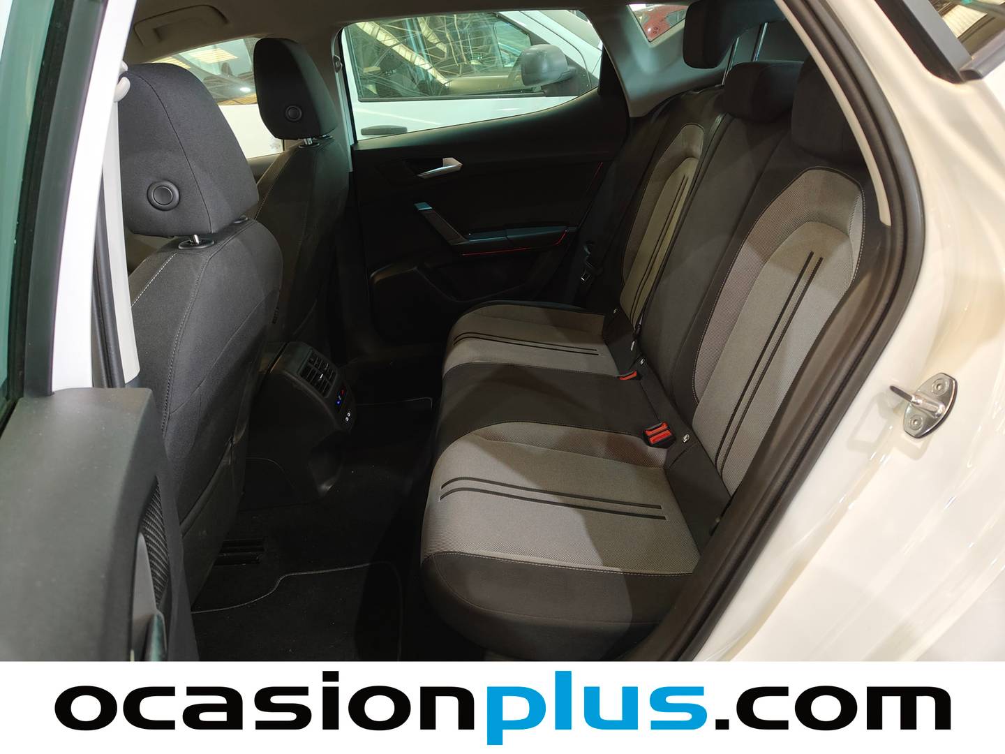 Foto asientos traseros Seat León Seat León 1.0 TSI S&S Style XL (110 CV)
