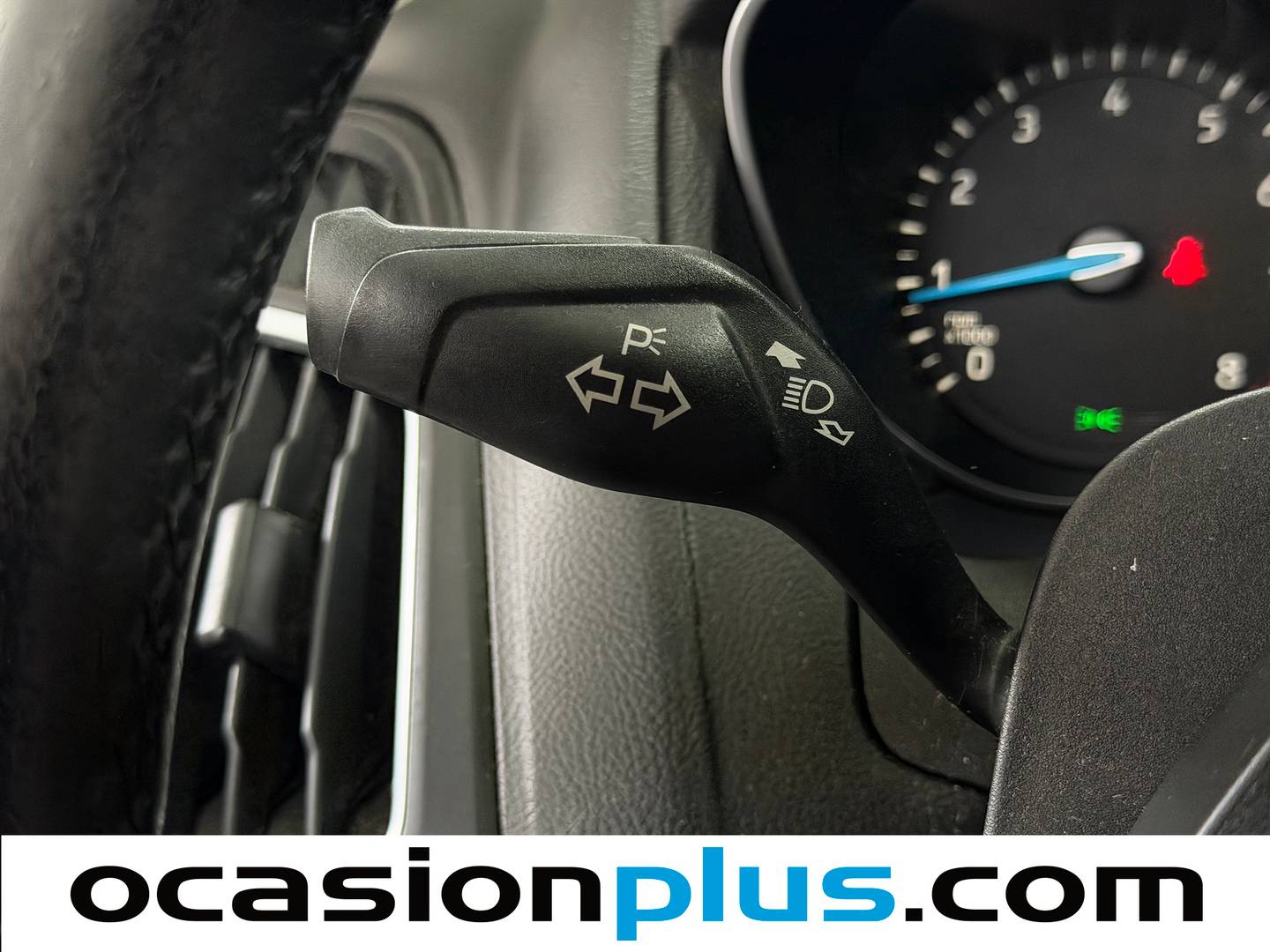 Ford Focus Ford Focus 1.0 Ecoboost Titanium Powershift (125 CV) de segunda mano