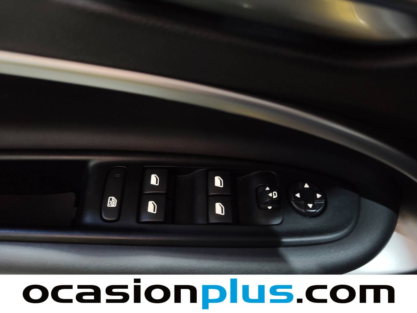 Foto Jeep Avenger Jeep Avenger 1.2 G Summit (100 CV)