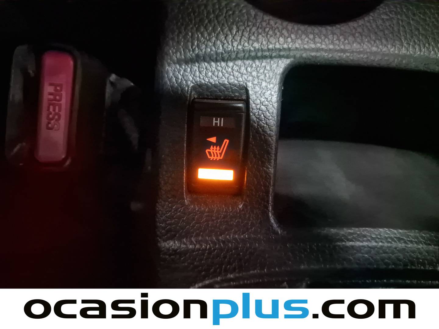 Equipamiento del Nissan QASHQAI Nissan Qashqai dCi 130 S&S Tekna 17" 4x2 XTronic (130 CV)