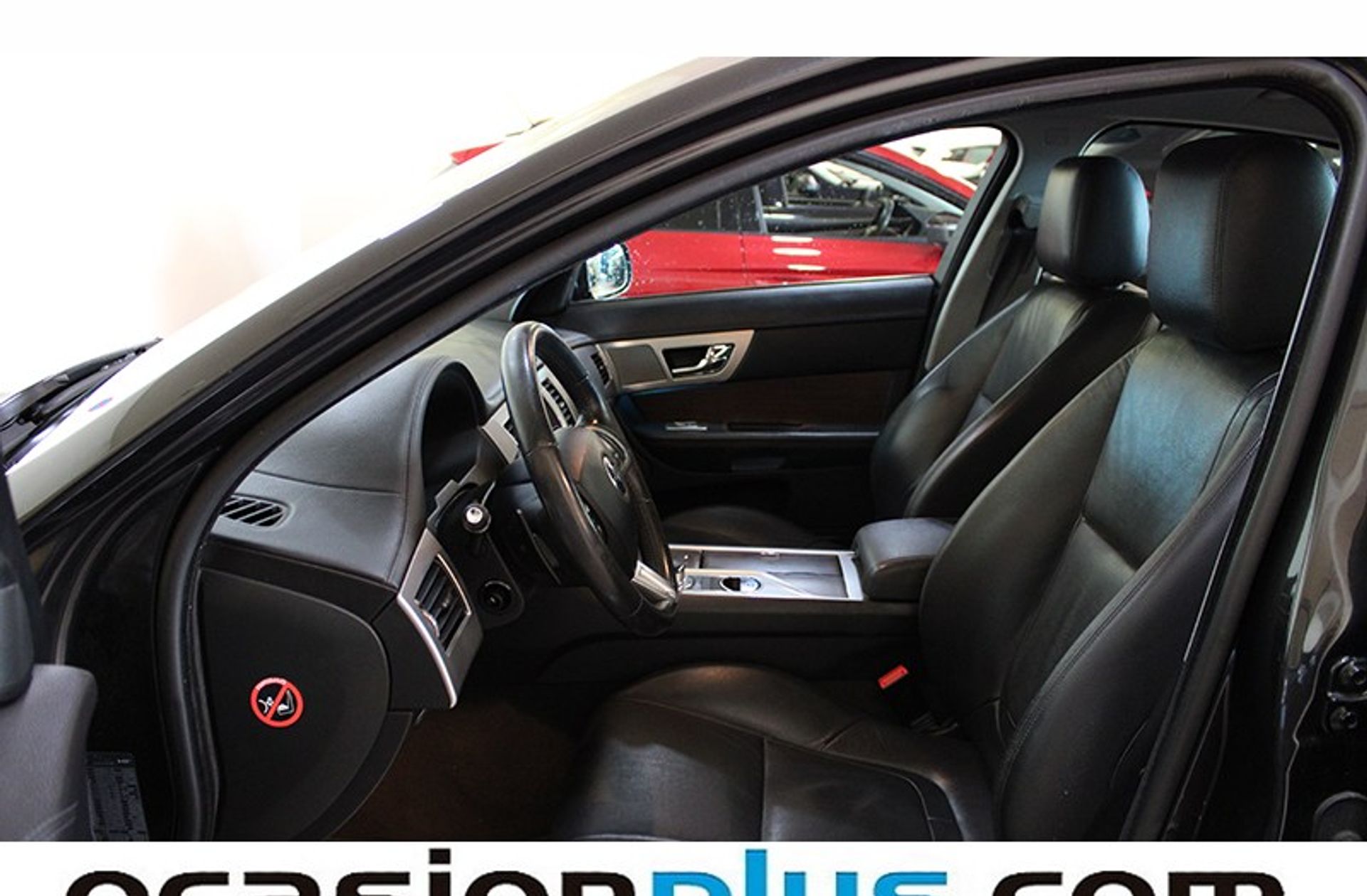 Jaguar XF 2.2 Diesel Luxury - foto 19