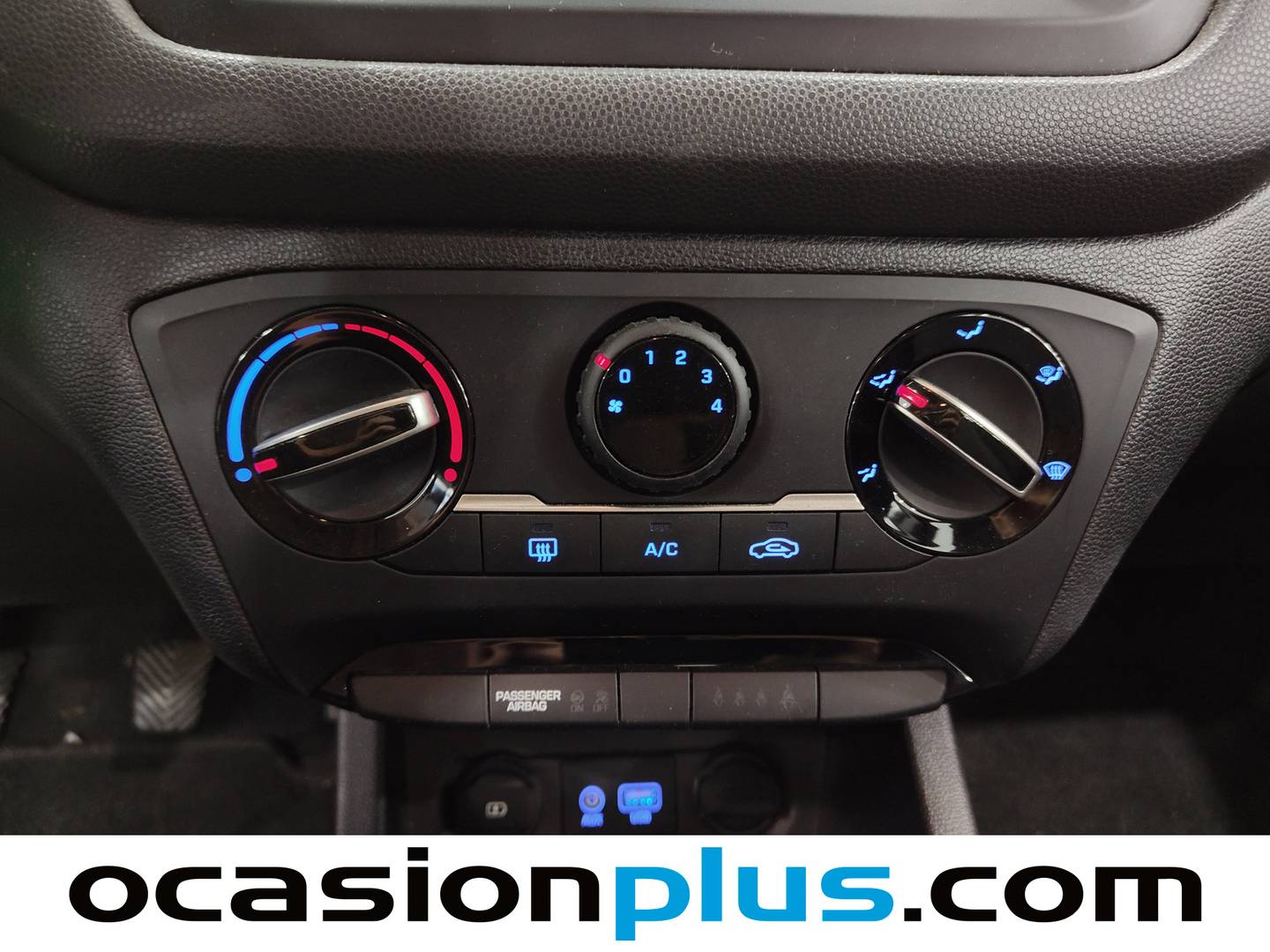 Foto Hyundai i20 Hyundai i20 1.2 MPI Essence LE  (75 CV)