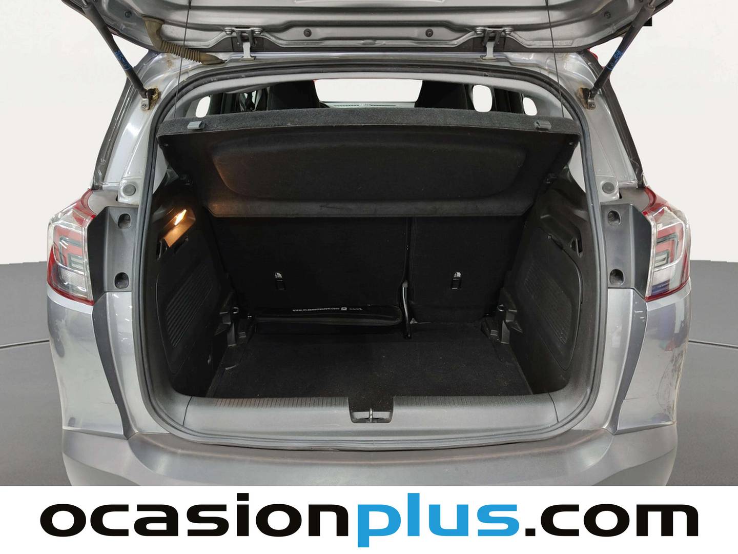 Fotos maletero Opel Crossland X Opel Crossland X 1.2 S&S Design Line (110 CV)