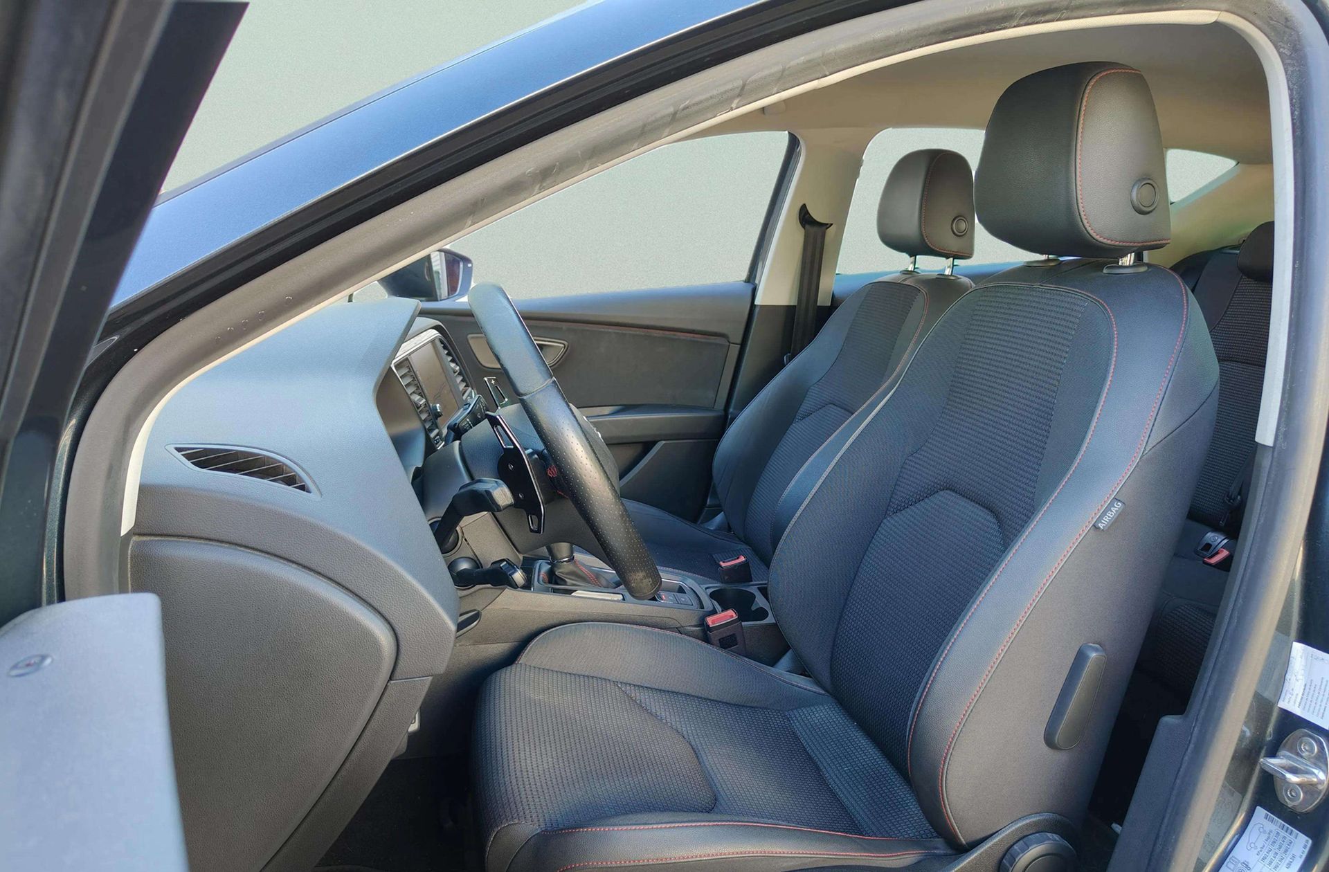 SEAT León 2.0 TSI FR DSG - foto 11