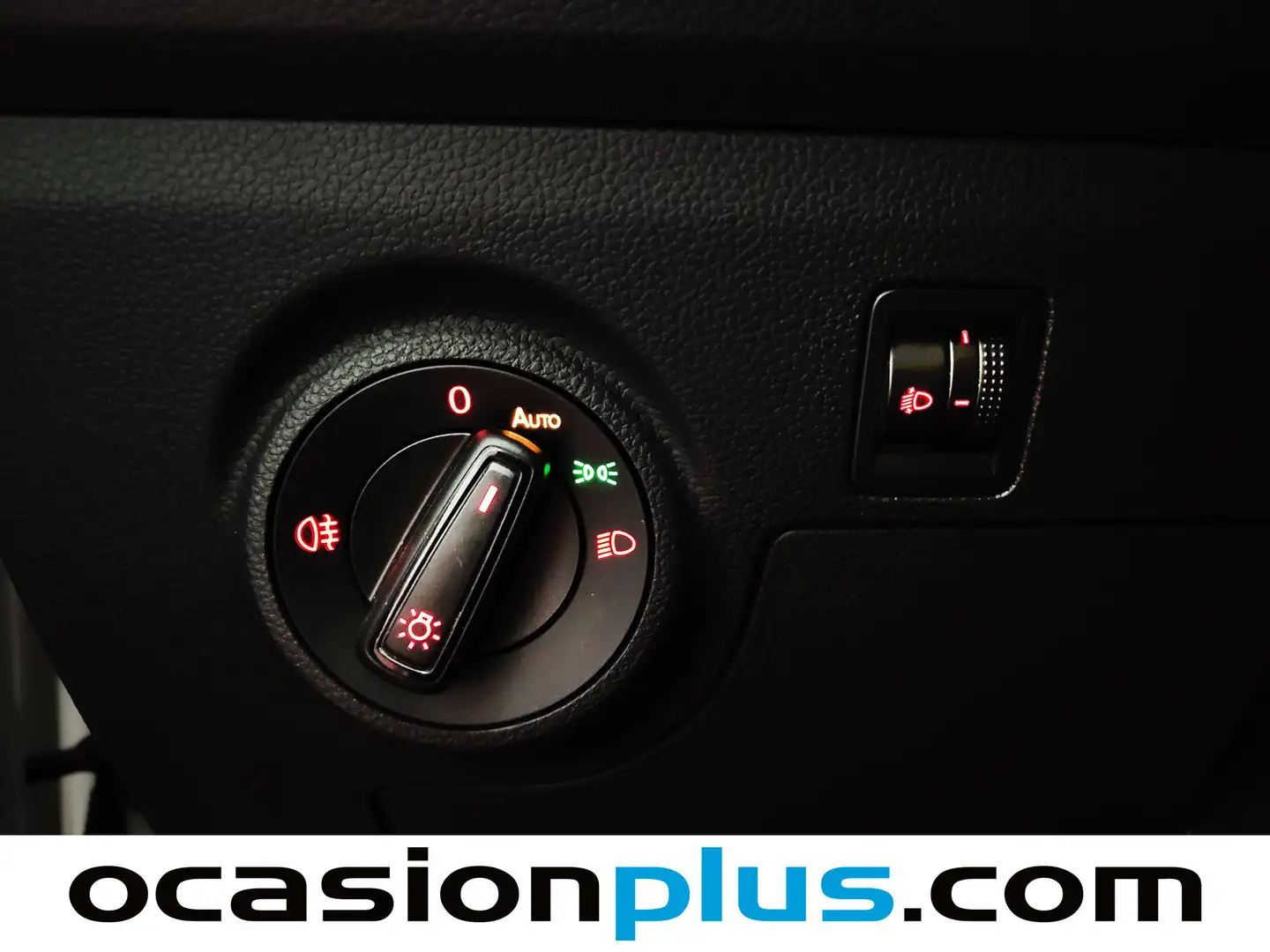 Foto Seat Arona SEAT Arona 1.0 TGI GNC Reference Edition (90 CV)