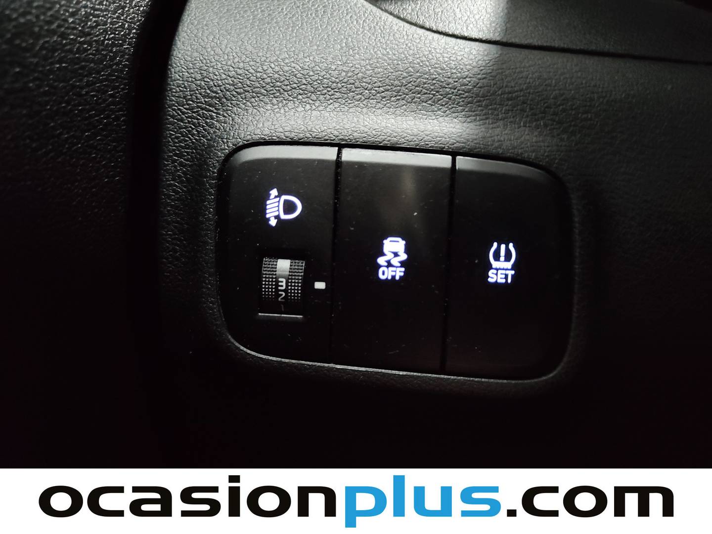 Foto Hyundai i10 Hyundai i10 1.2 Tecno 2C (84 CV)