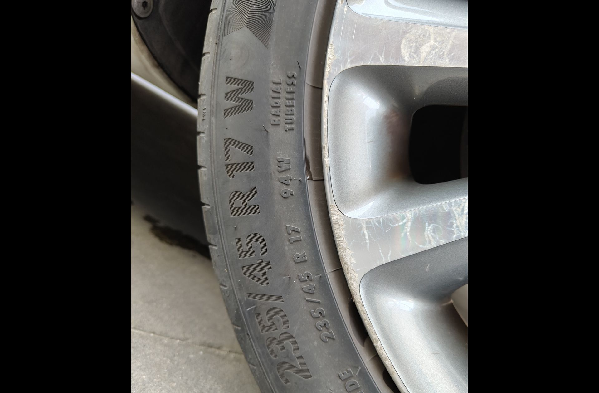Volvo C70 2.0 D Momentum - foto 31