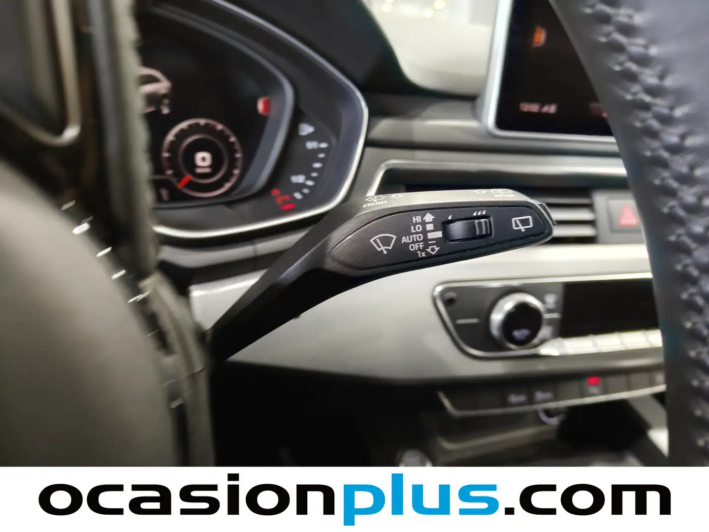 Foto Audi A4 Audi A4 Avant S line edition 2.0 TDI (150 CV) S tronic