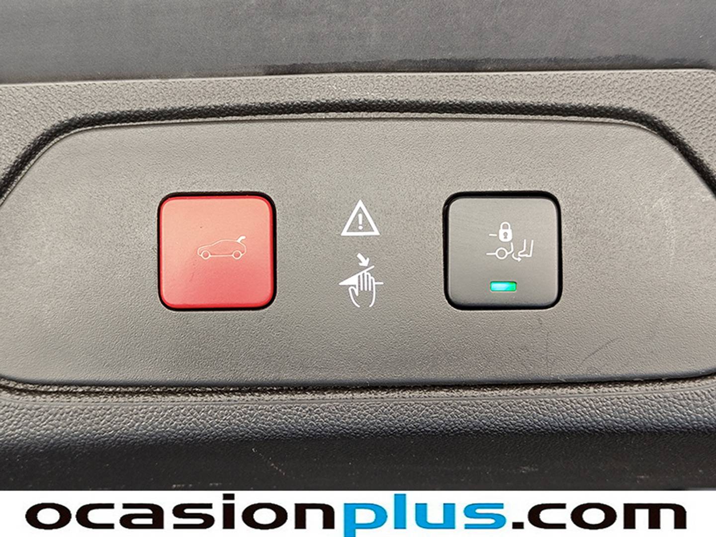 Foto Opel Grandland X Opel Grandland X 1.6 CDTi Excellence Auto (120 CV)