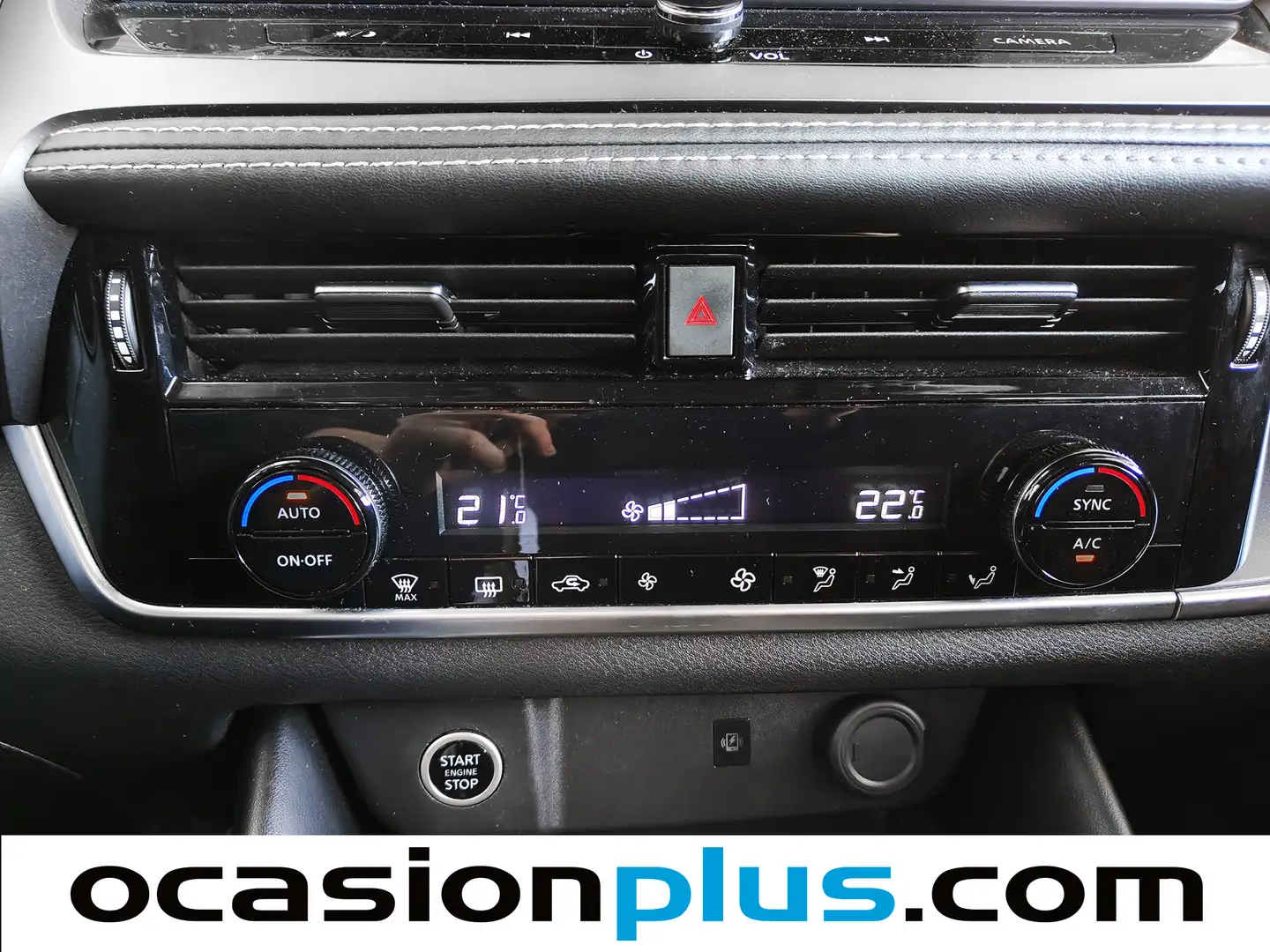 Foto Nissan QASHQAI Nissan Qashqai DIG-T 160 N-Connecta 4x2 Auto (158 CV)