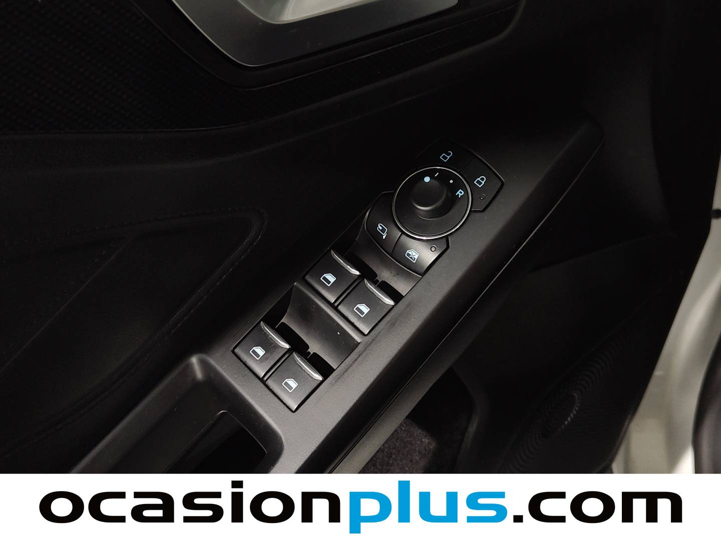 Foto Ford Focus Ford Focus 1.0 Ecoboost MHEV ST-Line Auto (125 CV)