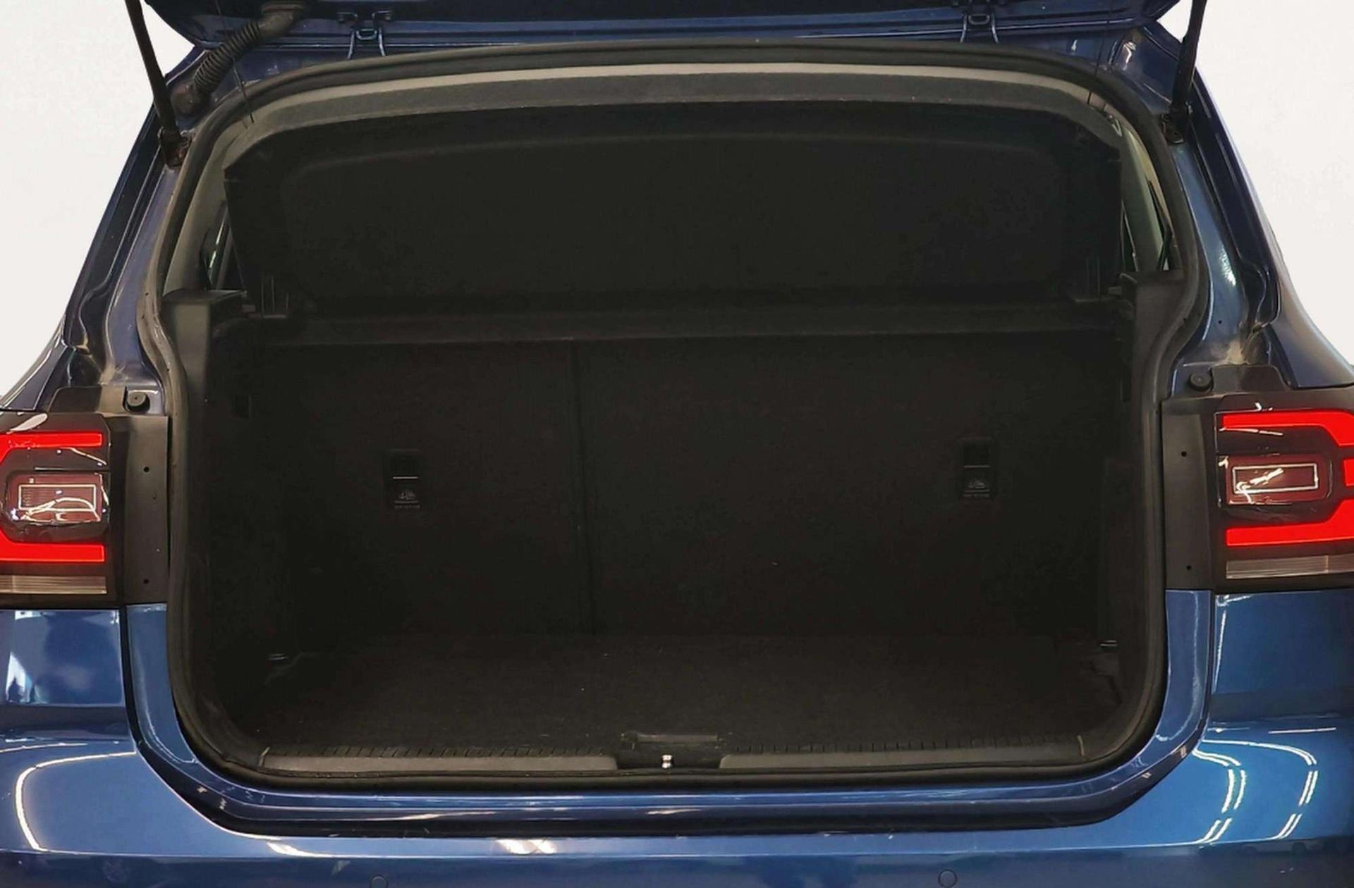 Volkswagen T-Cross Advance 1.0 TSI - foto 16
