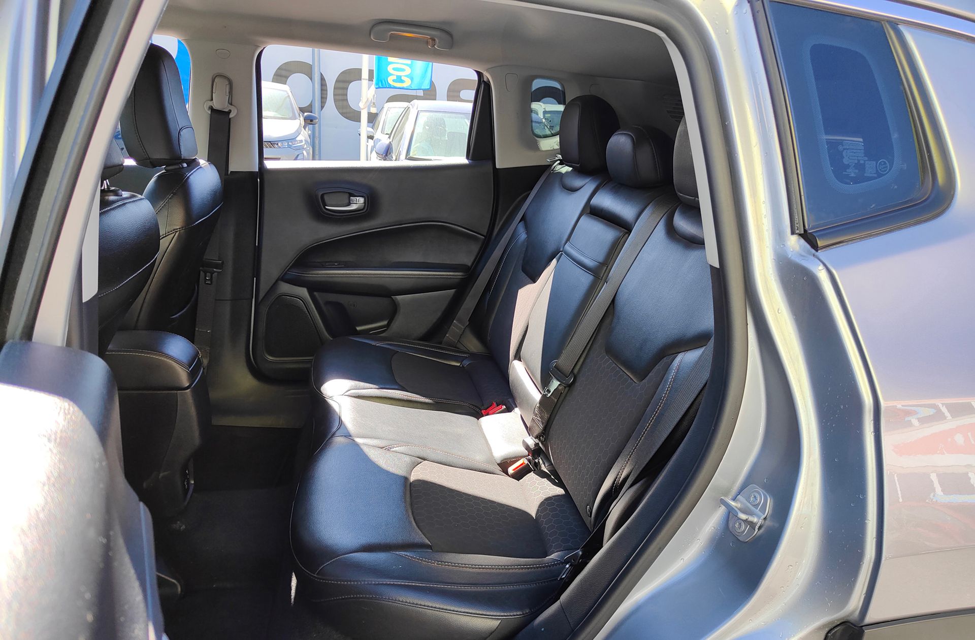 Jeep Compass 1.4 MultiAir Longitude 4x2 - foto 12