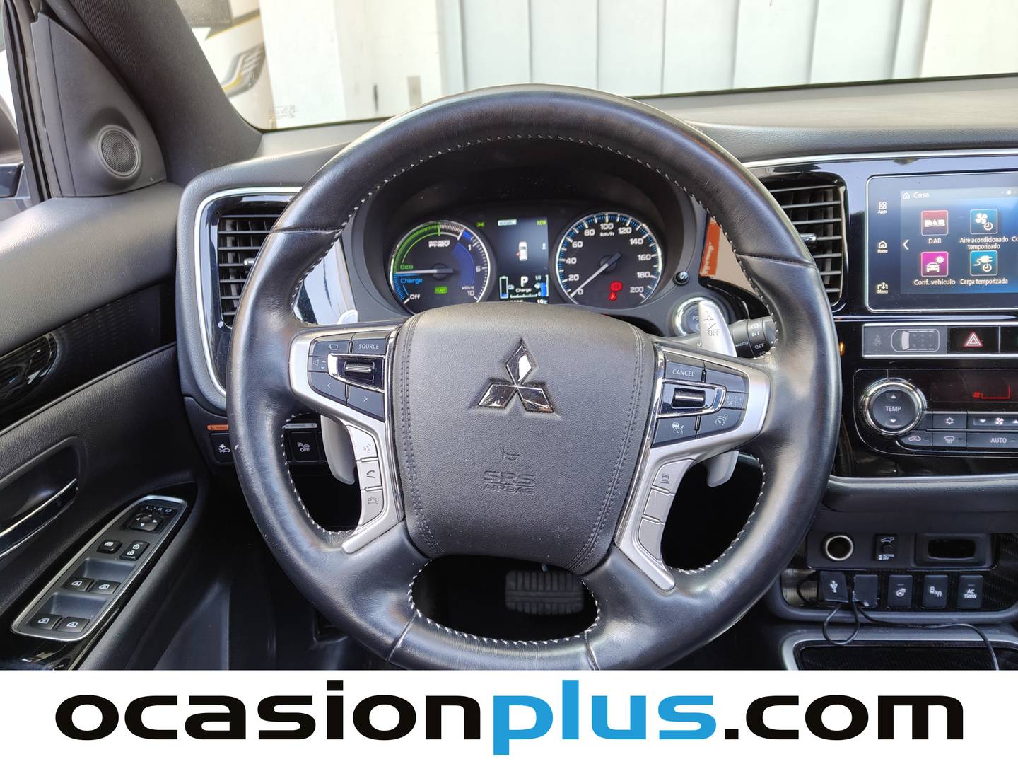 Mitsubishi Outlander Mitsubishi Outlander 2.4 PHEV Kaiteki+ 4WD Auto (224 CV) seminuevo