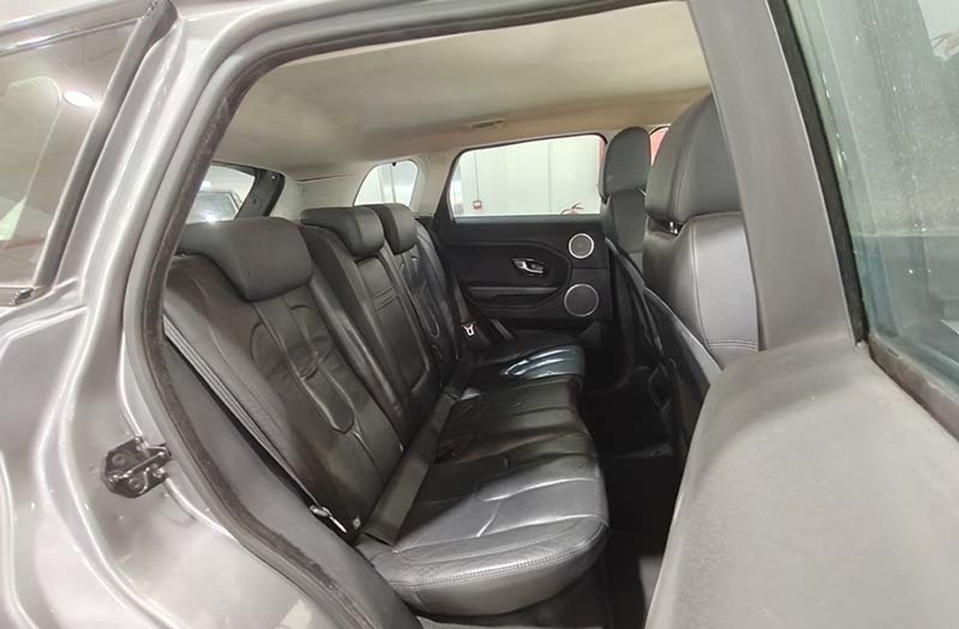 Land Rover Range Rover Evoque 2.2L TD4 Prestige 4x4 - foto 16