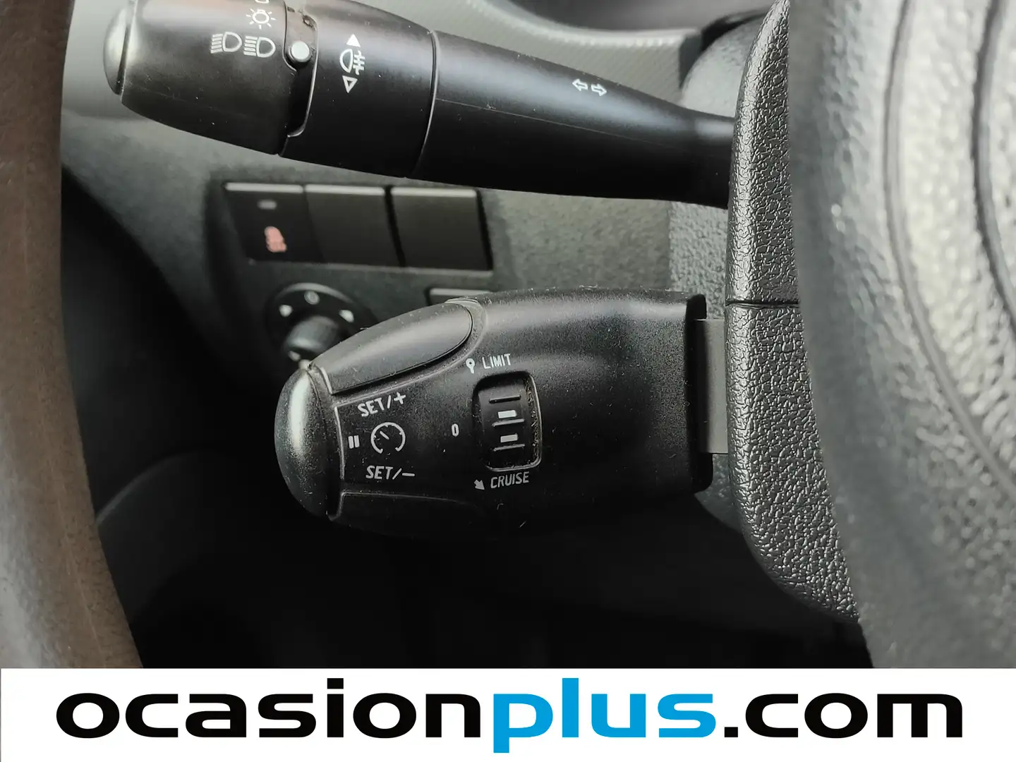 Foto Citroën Berlingo Citroen Berlingo BlueHDi 75 Talla M Control (76 CV)