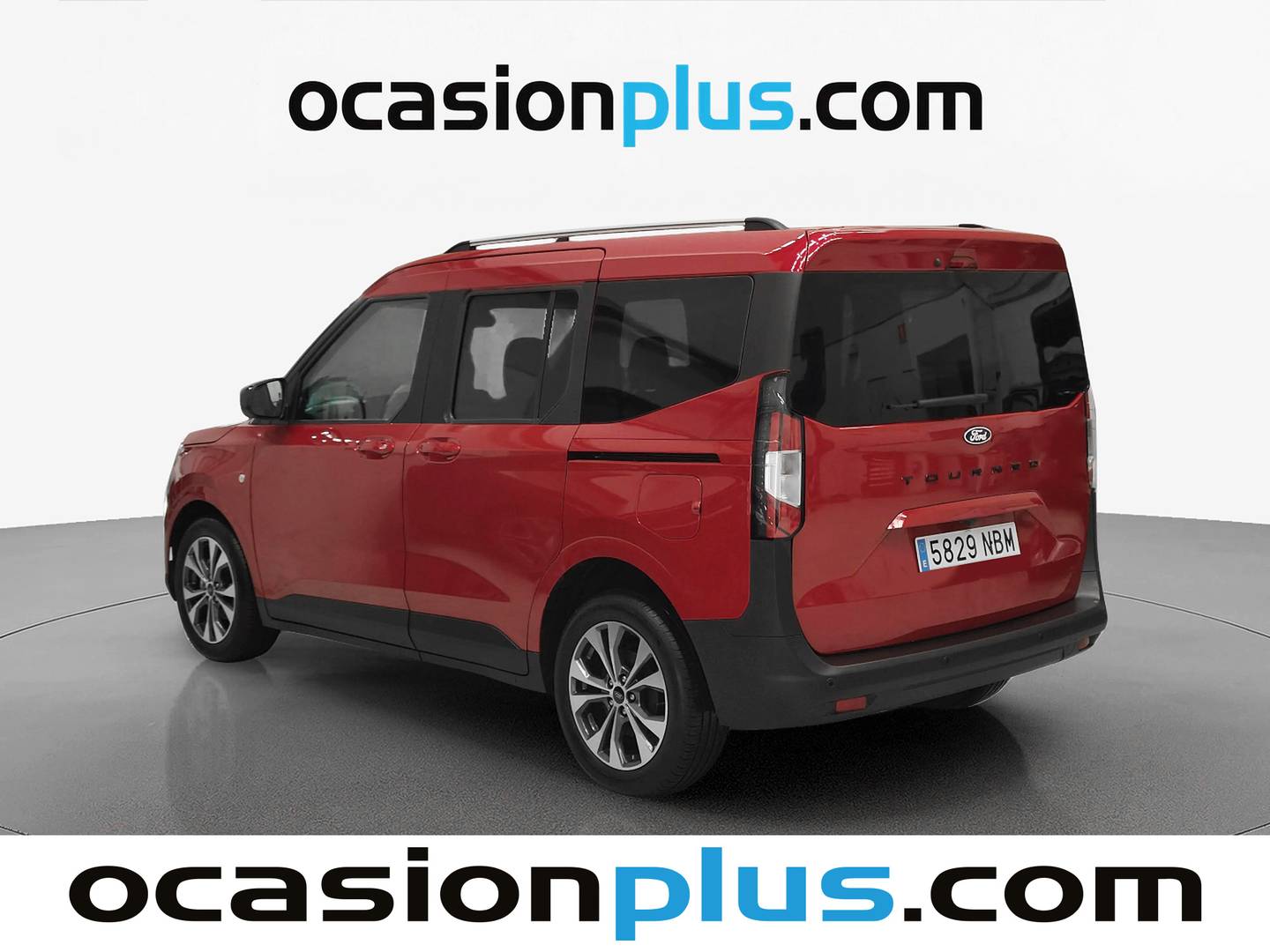 Foto delantera Ford Tourneo Courier Ford Tourneo Courier 1.0 EcoBoost Titanium (125 CV) derecha