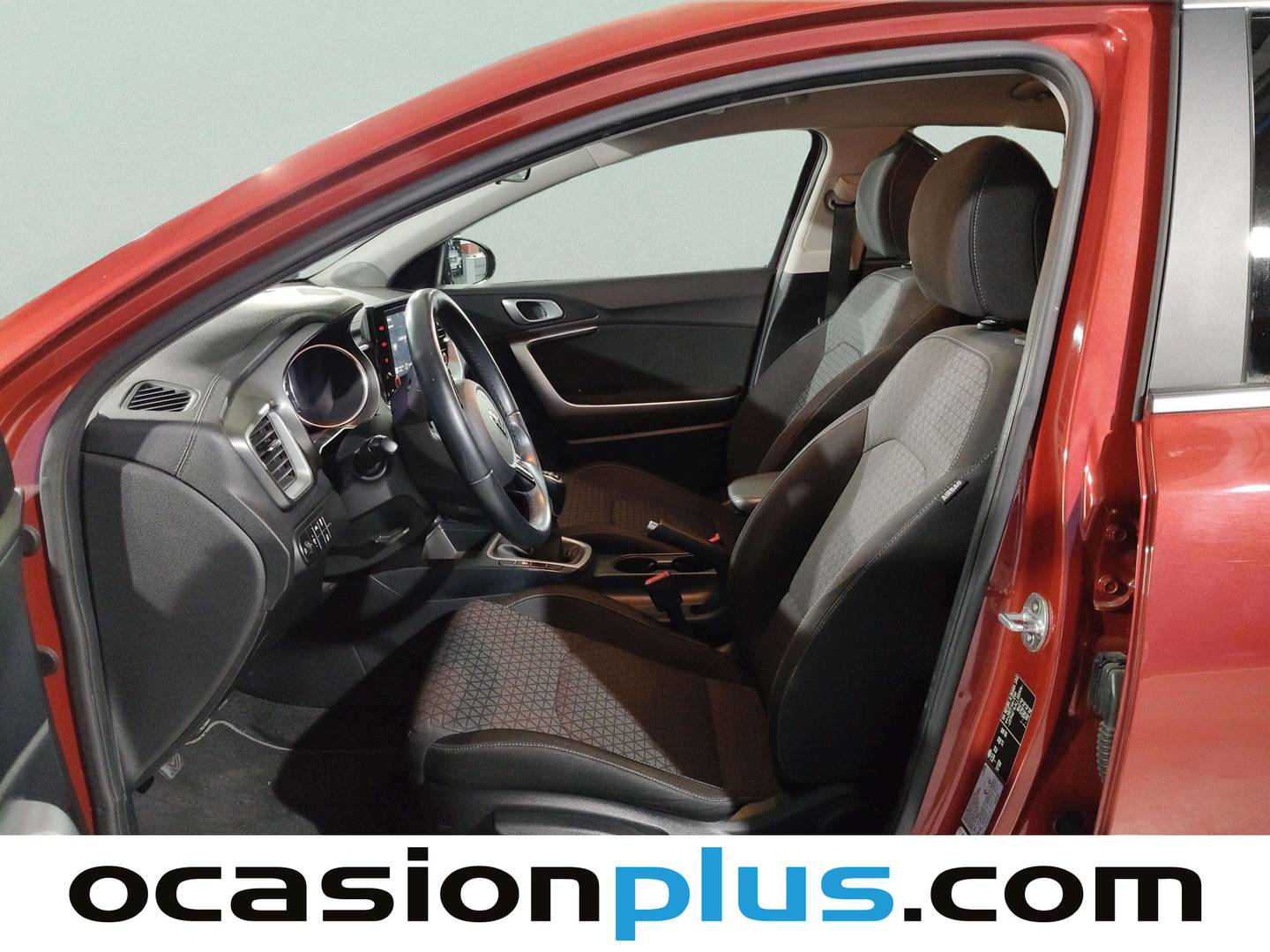 Foto asientos delanteros KIA XCeed KIA XCeed 1.4 T-GDi Drive (140 CV)
