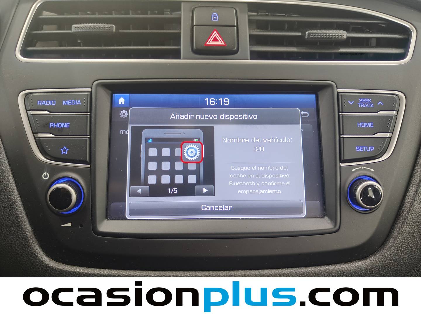 Equipamiento del Hyundai i20 Hyundai i20 1.2 MPI Essence LE (75 CV)