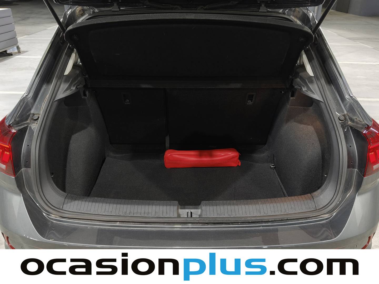 Fotos maletero Volkswagen T-Roc Volkswagen T-Roc 1.0 TSI T-Roc (110 CV)