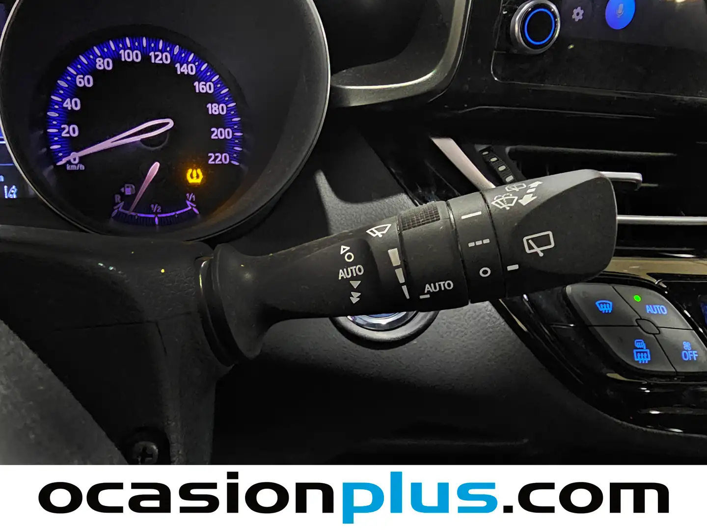 Foto Toyota C-HR Toyota C-HR 180H Advance (184 CV)