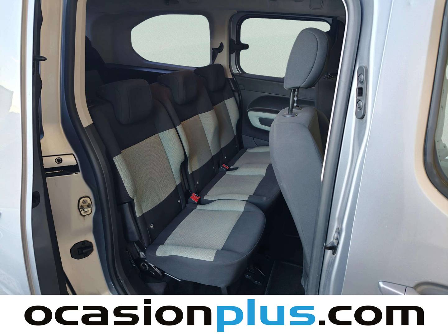 Citroën Berlingo Citroën Berlingo BlueHDi 130 S&S Talla XL Feel EAT8 (130 CV) 7 Plazas automático