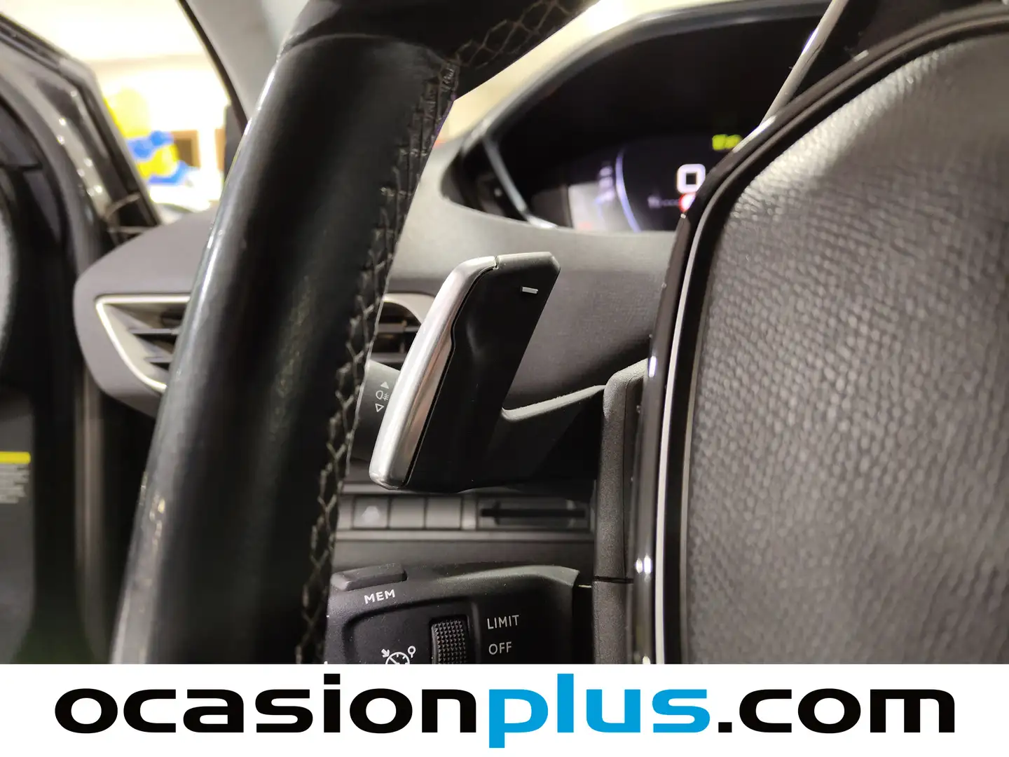 Foto Peugeot 5008 Peugeot 5008 BlueHDI 130 S&S Allure Pack EAT8 (130 CV) 7 PLAZAS