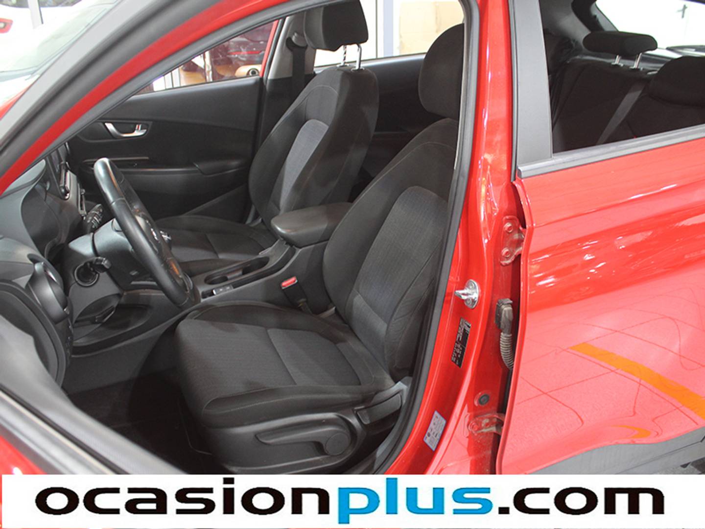 Foto Hyundai Kona Hyundai Kona 1.0 TGDi 48V Maxx 4x2 (120 CV)