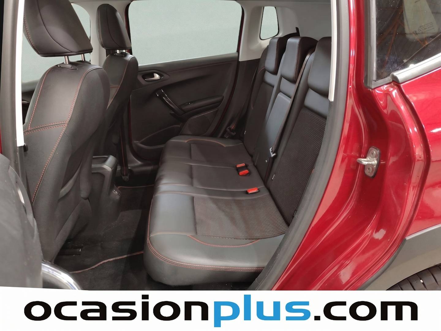 Foto asientos traseros Peugeot 2008 Peugeot 2008 PureTech 130 S&S GT Line (130 CV)