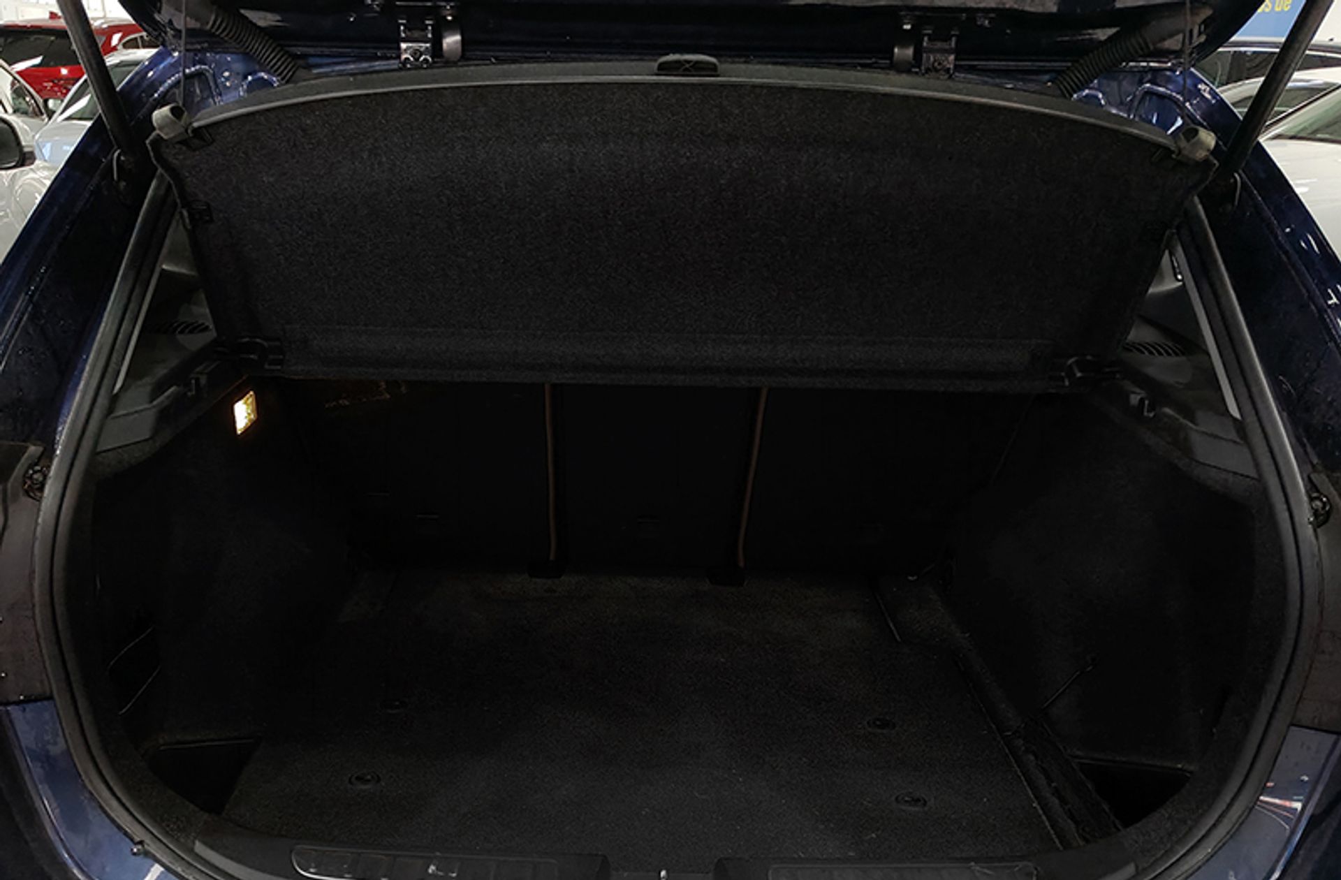 BMW X1 sDrive18d - foto 13