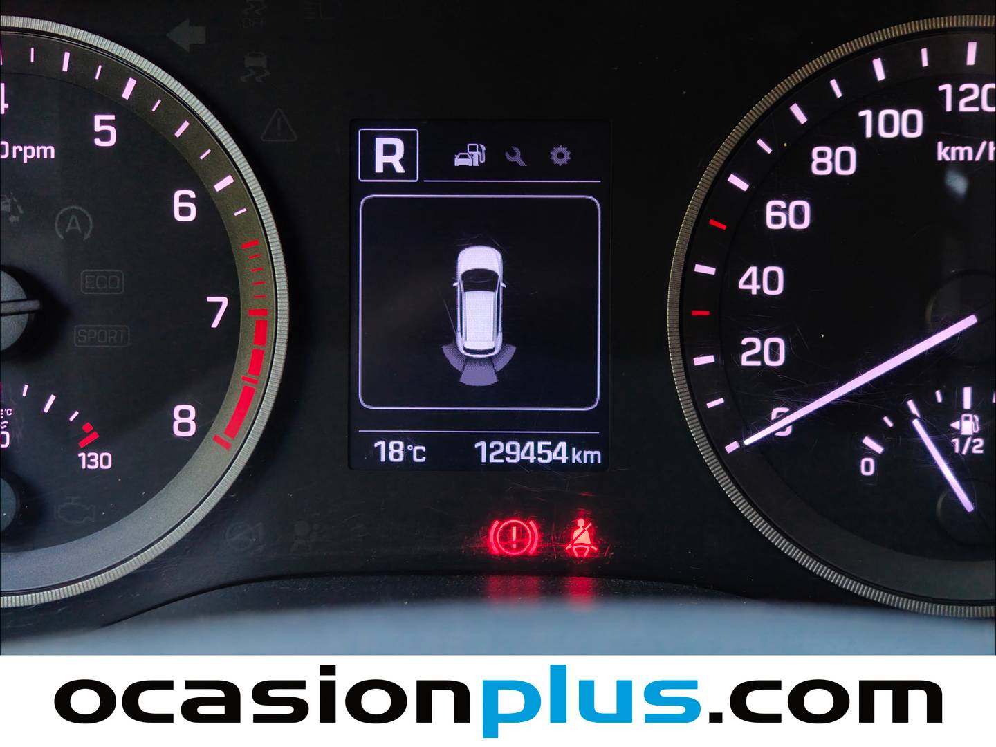 Extras y acabados del Hyundai Tucson Hyundai Tucson 1.6 GDI BlueDrive Essence 4x2 (131 CV)