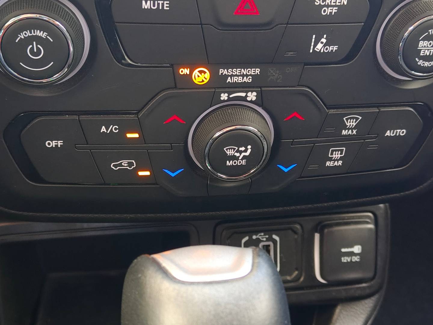 Jeep Renegade Jeep Renegade eHybrid 1.5 Altitude DCT (130 CV) híbrido