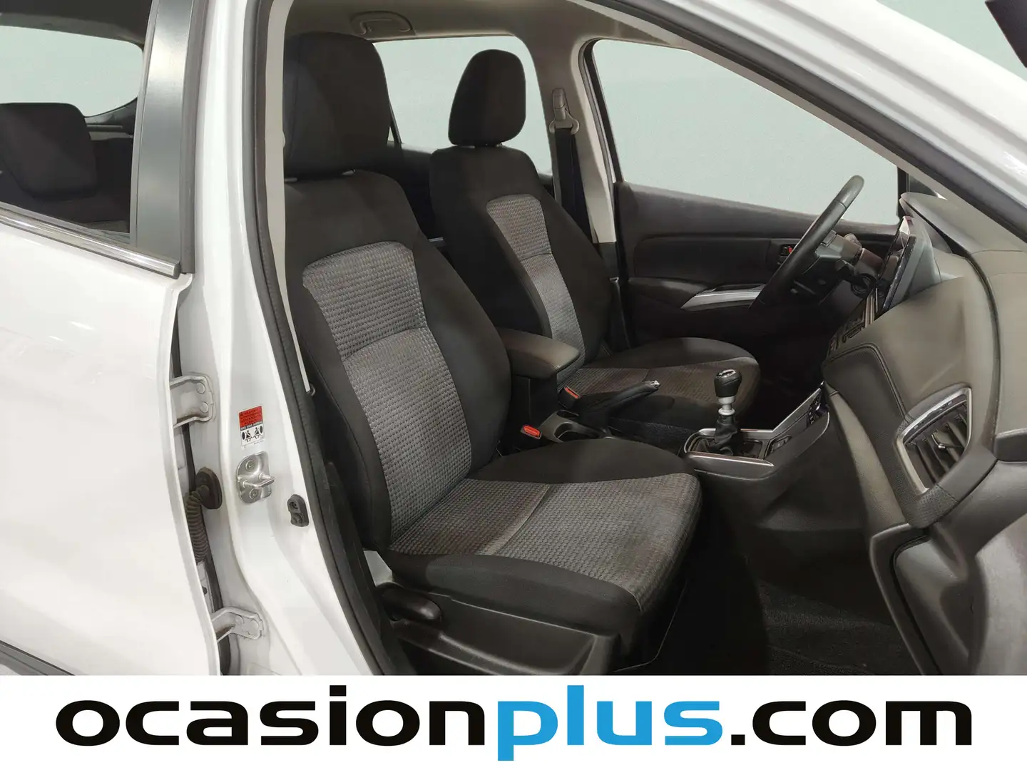 Foto Suzuki S-Cross Suzuki S-Cross 1.4T Mild Hybrid S2 4WD  (129 CV)