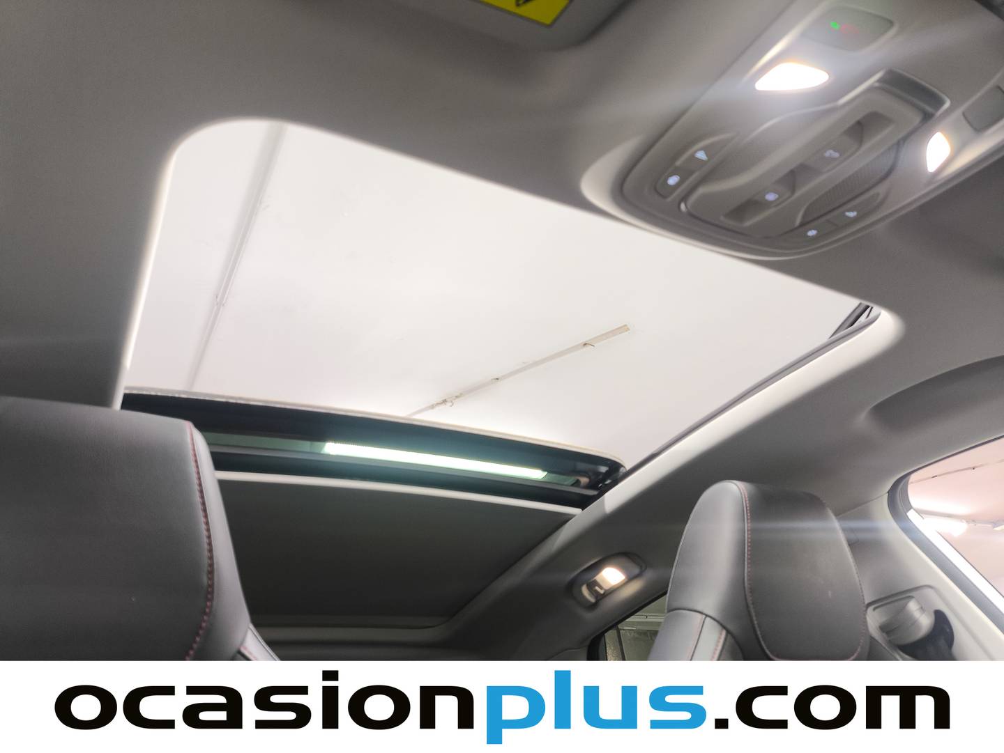 Foto MG eHS MG eHS 1.5 T-GDI PHEV Luxury (258 CV)