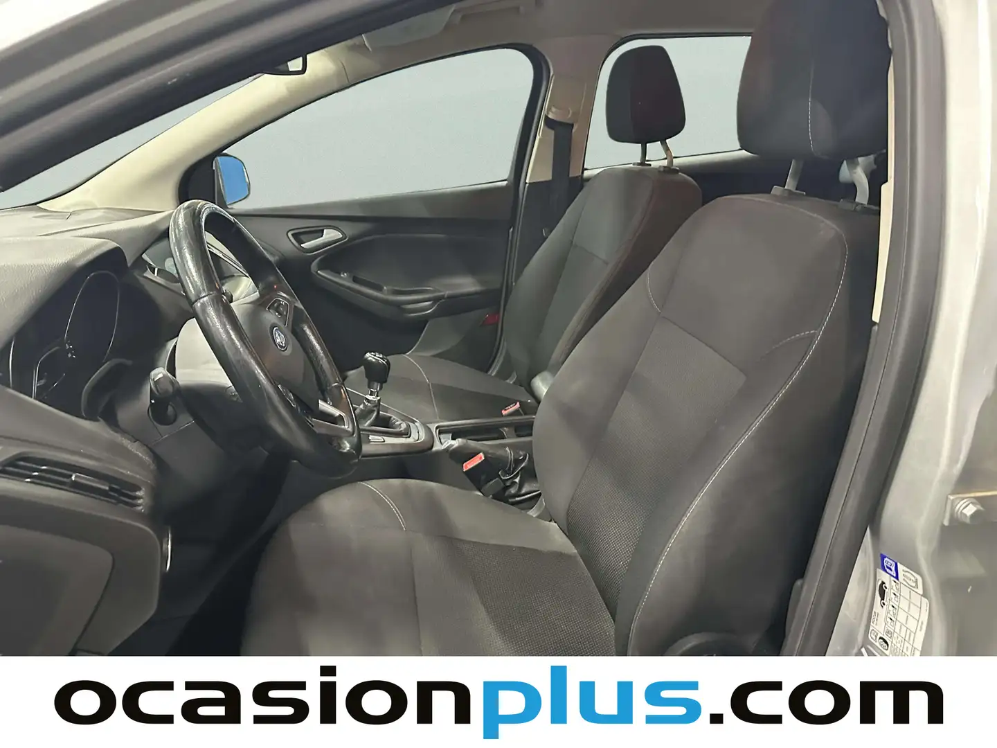 Foto Ford Focus Ford Focus 1.5 TDCI Business (120 CV)