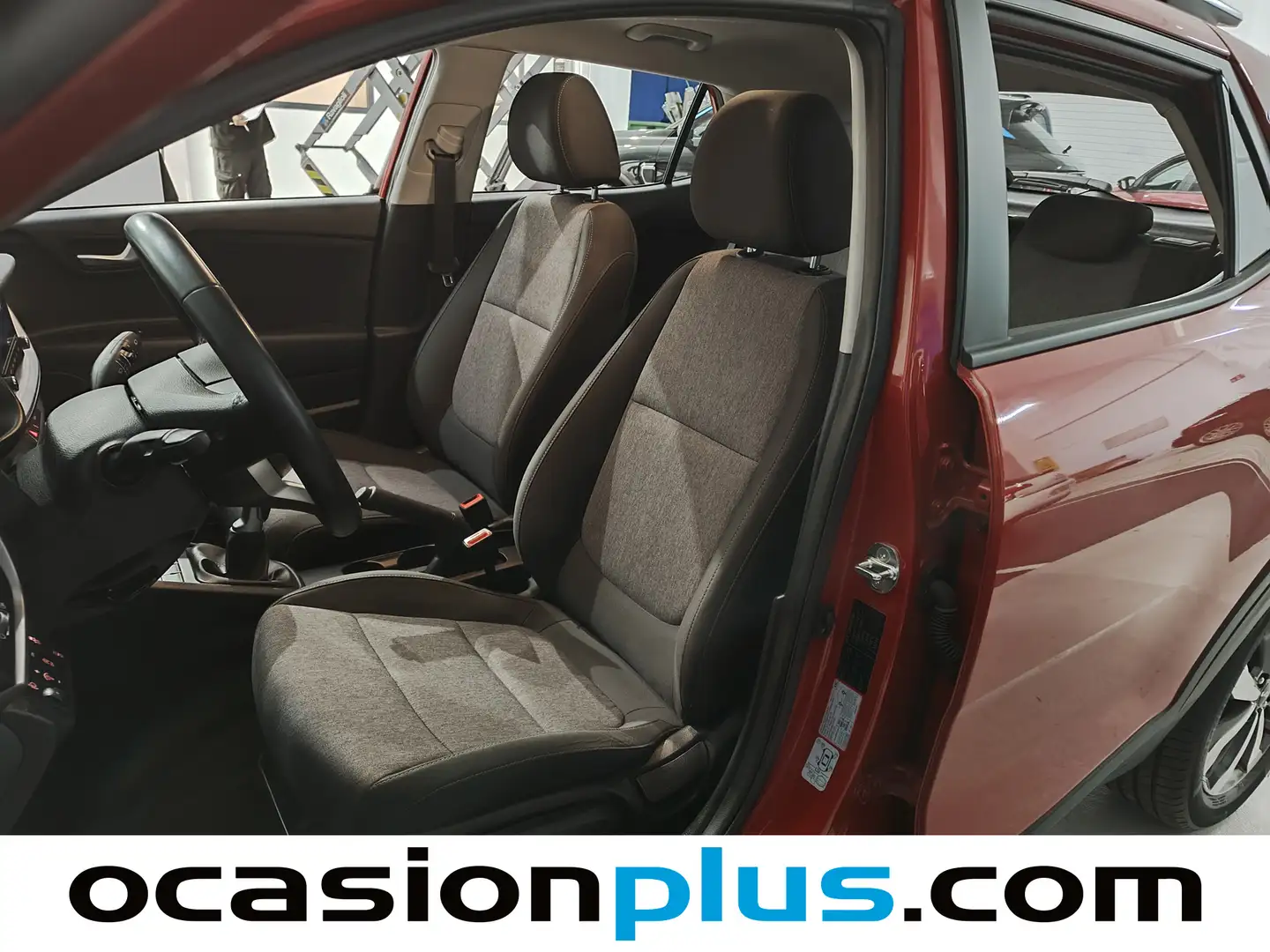 Foto KIA Stonic Kia Stonic 1.0 T-GDi MHEV iMT Concept (100 CV)