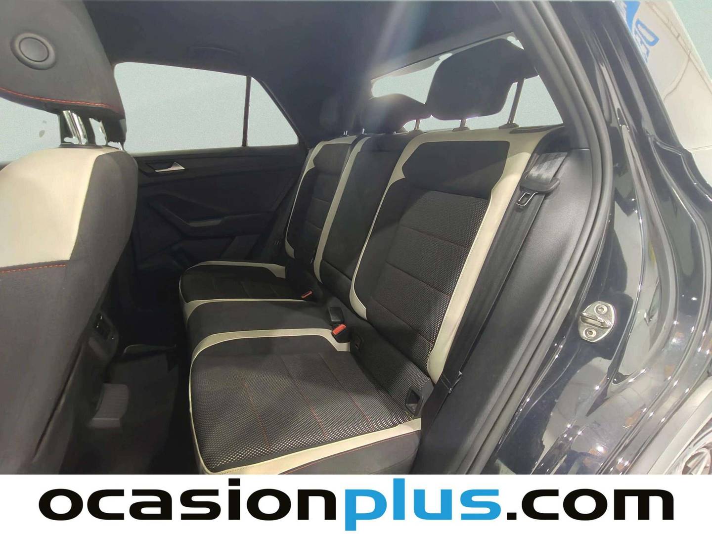 Foto asientos traseros Volkswagen T-Roc Volkswagen T-Roc Sport 1.5 TSI (150 CV) DSG